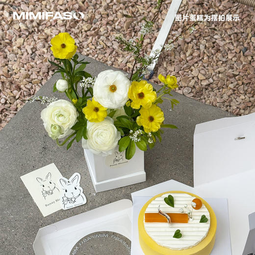 鲜花礼盒(代定) 商品图0