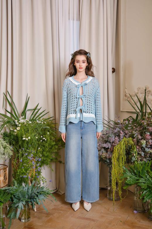 蓝白蕾丝领立体蝴蝶结镂空针织开衫 商品图1