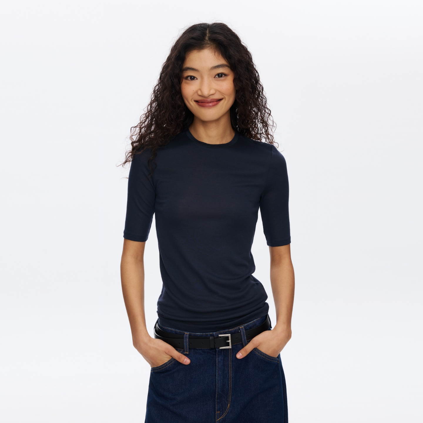 Oneup羊毛中袖圆领修身T恤