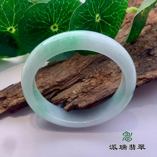派瑞翡翠 翡翠手镯 糯种 绿色 飘花 商品图0