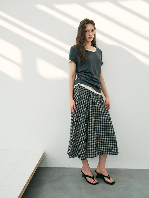 天丝格纹立裁切割半裙 商品图3