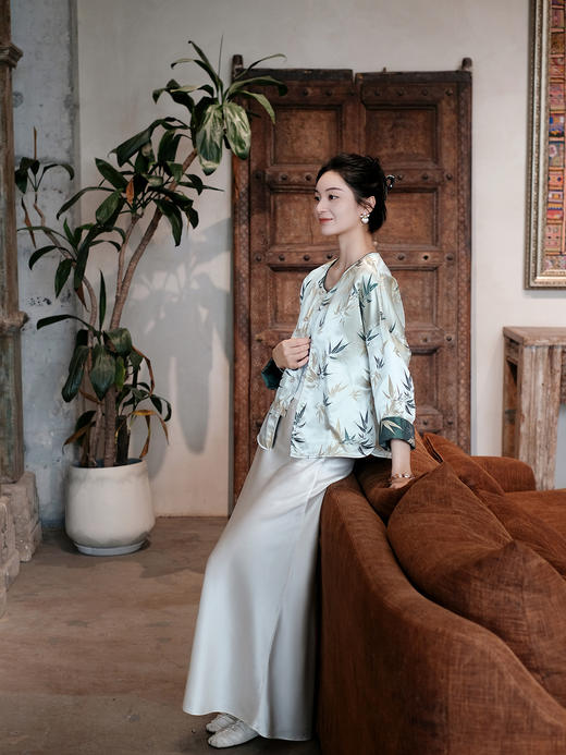 盛唐婧 |真丝宋锦竹之韵上衣 商品图2