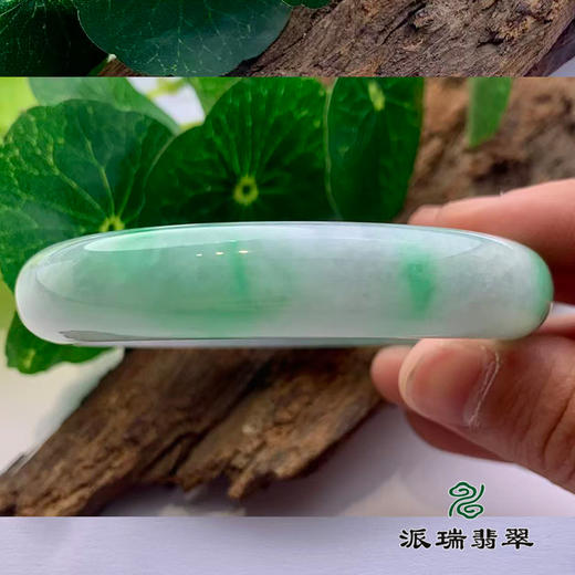 派瑞翡翠 翡翠手镯 糯种 绿色 飘花 商品图2