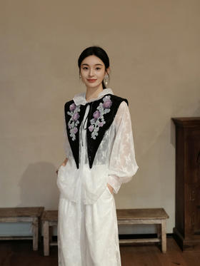 廷前观棠 | 溢星白色蕾丝衬衫