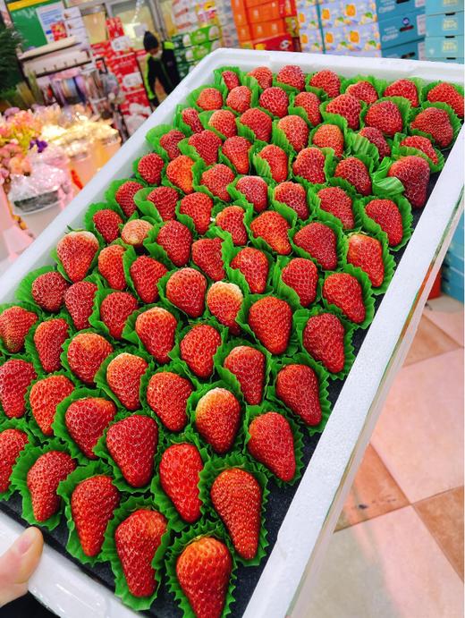 绿胶带草莓一箱 商品图0