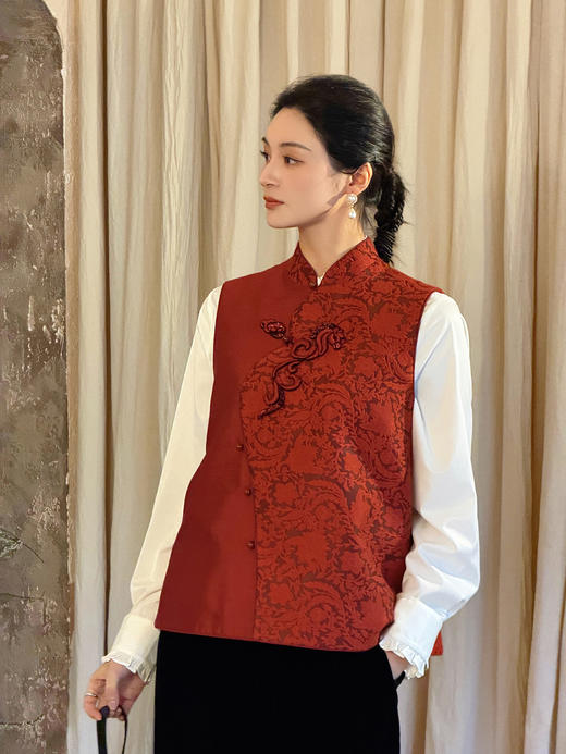 廷前观棠 | 希骥红色小马马甲 商品图2