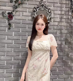 玛克门店发货：蕾丝甜美亮片花朵连衣裙夏季新品MF86DR002