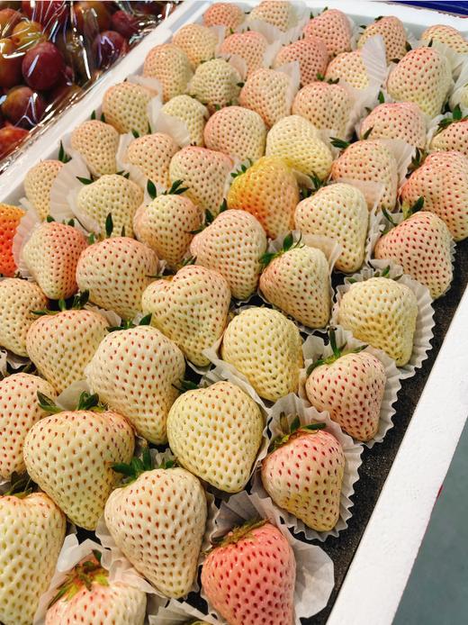 奶油白草莓一箱 商品图1
