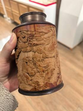 四仙拱寿°不锈钢竹雕茶叶罐