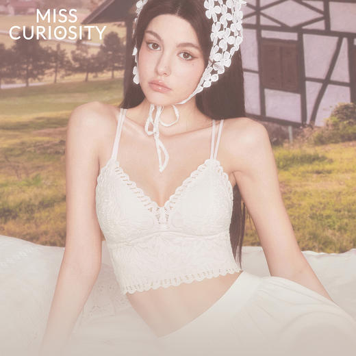 好奇蜜斯深V美背蕾丝法式内衣女薄性感无钢圈文胸舒适小胸不空杯-塞雷娜 商品图0