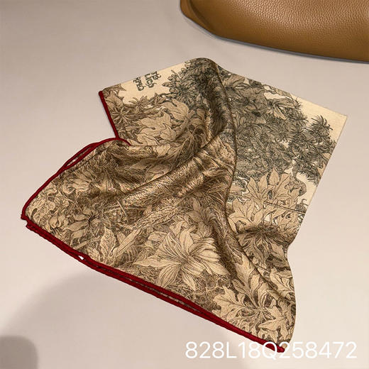 【不退不换】良木礼丝毛方巾（8472） 商品图0