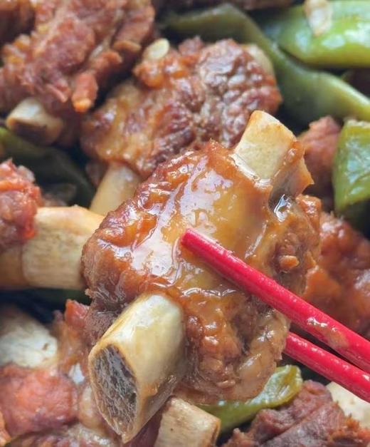 【周三到】新鲜黑猪现杀仔排1.8-2.0斤 🥩🥩超级好吃的仔排！ 🥩香到舔盘🤭，真的巨巨巨好吃🤩！ ❤️🔥沂蒙山新鲜纯仔排，绝对满足你的味蕾！🐷 商品图6
