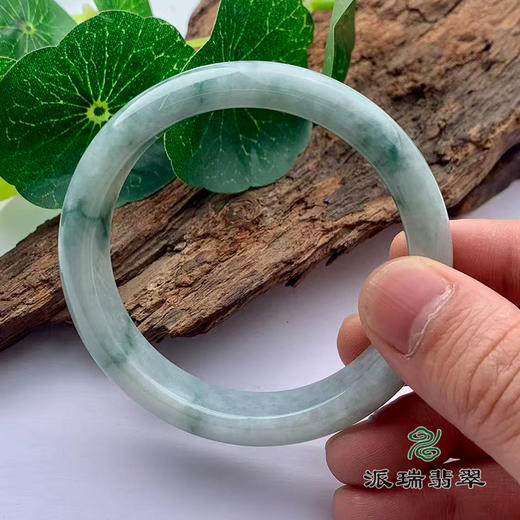 派瑞翡翠 翡翠手镯 糯种 绿色 飘花 商品图3