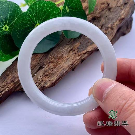 派瑞翡翠 翡翠手镯 糯种 绿色 飘花 商品图3