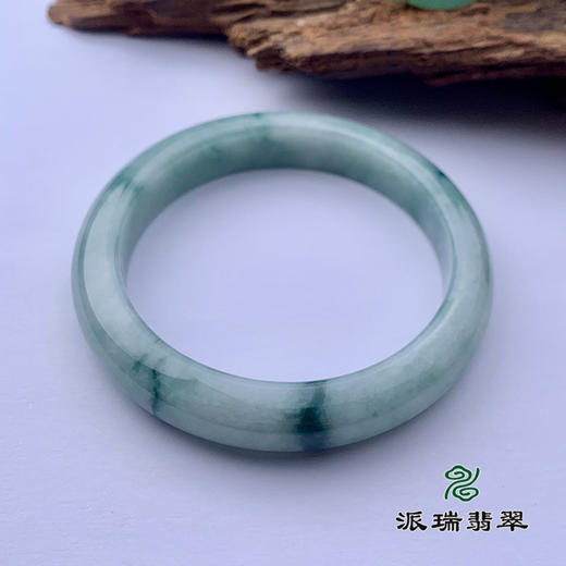 派瑞翡翠 翡翠手镯 糯种 绿色 飘花 商品图3