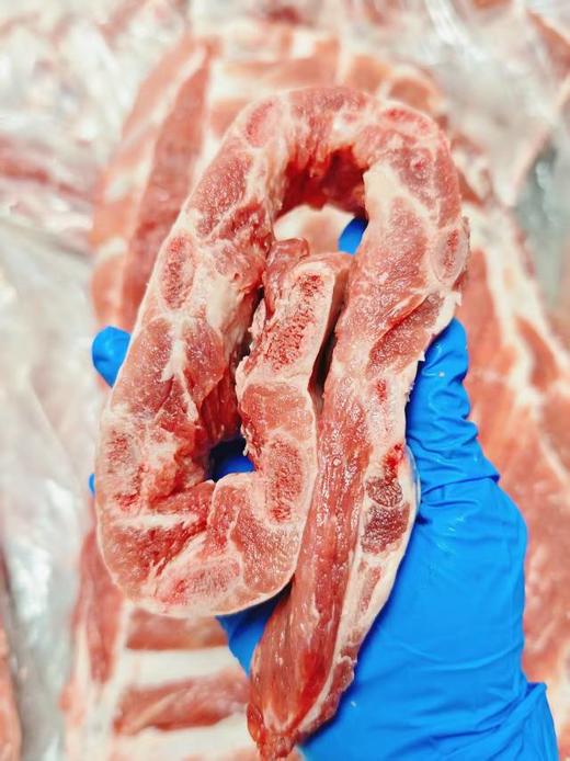 【周三到】新鲜黑猪现杀仔排1.8-2.0斤 🥩🥩超级好吃的仔排！ 🥩香到舔盘🤭，真的巨巨巨好吃🤩！ ❤️🔥沂蒙山新鲜纯仔排，绝对满足你的味蕾！🐷 商品图3
