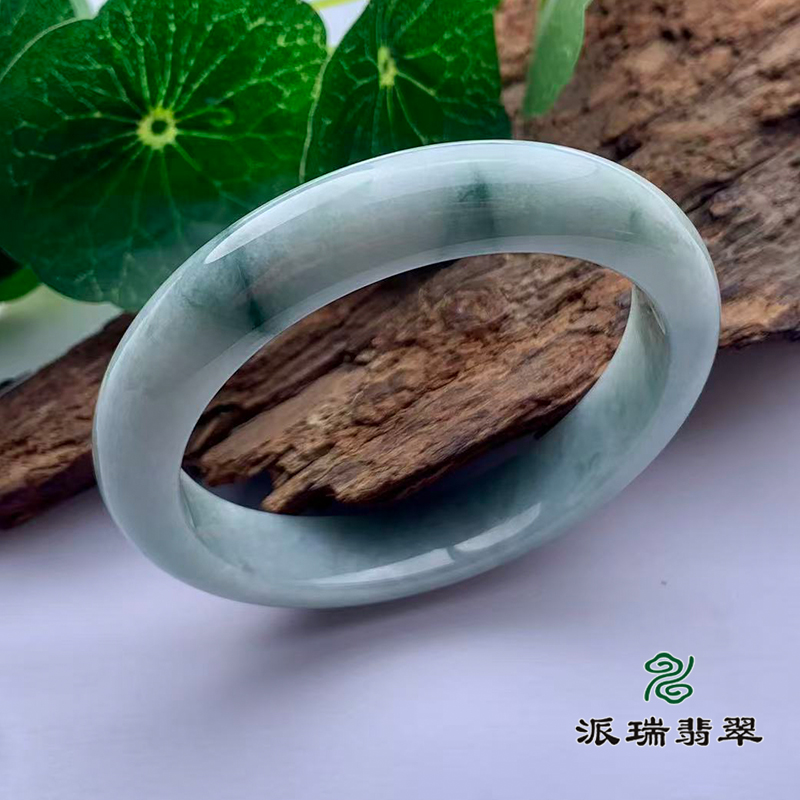派瑞翡翠 翡翠手镯 糯种 绿色 飘花