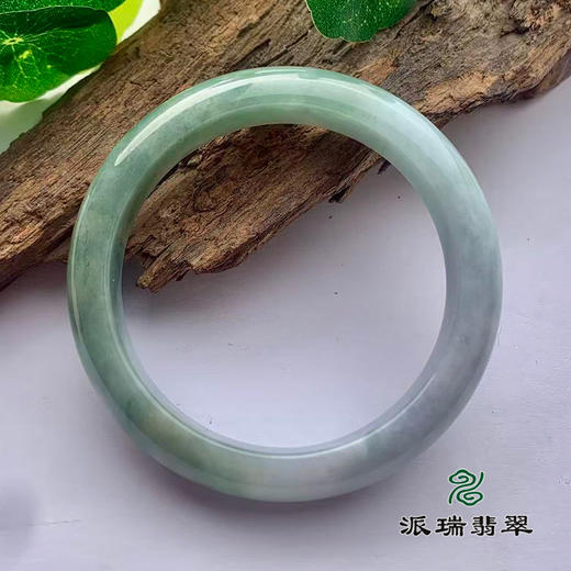 派瑞翡翠 翡翠手镯 糯种飘花 商品图1