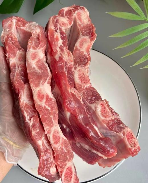 【周三到】新鲜黑猪现杀仔排1.8-2.0斤 🥩🥩超级好吃的仔排！ 🥩香到舔盘🤭，真的巨巨巨好吃🤩！ ❤️🔥沂蒙山新鲜纯仔排，绝对满足你的味蕾！🐷 商品图2