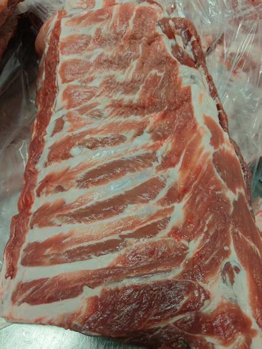 【周三到】新鲜黑猪现杀仔排1.8-2.0斤 🥩🥩超级好吃的仔排！ 🥩香到舔盘🤭，真的巨巨巨好吃🤩！ ❤️🔥沂蒙山新鲜纯仔排，绝对满足你的味蕾！🐷 商品图1