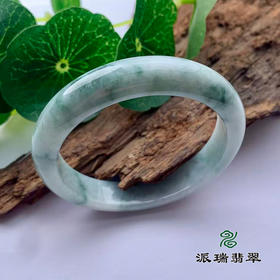 派瑞翡翠 翡翠手镯 糯种 绿色 飘花