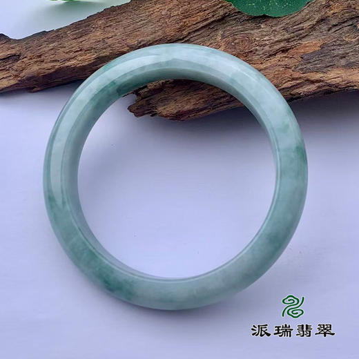 派瑞翡翠 翡翠手镯 糯种 绿色 飘花 商品图3