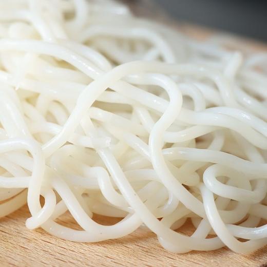 【米线套餐】滇味四季(保鲜米线) 200g/袋|椒盐香菇|全能蘸水|香菇牛肉酱|蒜蓉油米椒 商品图6