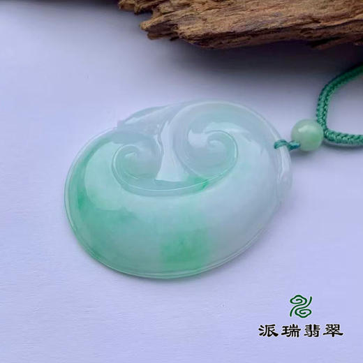 派瑞翡翠 翡翠挂件 糯种 绿色 商品图4
