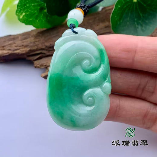 派瑞翡翠 翡翠挂件 糯种 绿色 商品图1