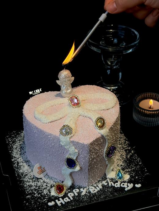 天使爱心水晶宝石蛋糕【钻石不可食用】（钻石颜色形状随机、包含原图蜡烛） 商品图0