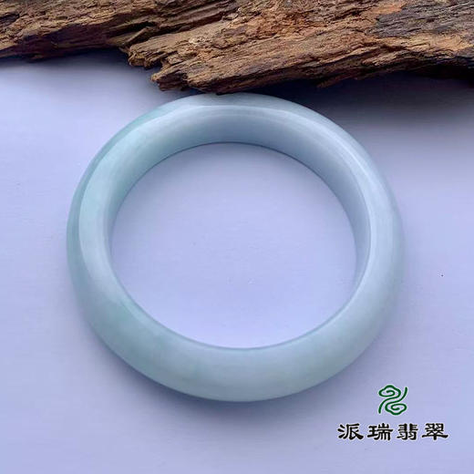 派瑞翡翠 翡翠手镯 糯种 绿色 商品图3