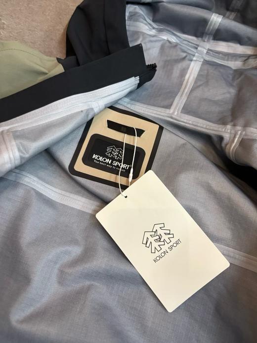 小树家KL三色冲锋衣，男女同款.. 宽松版，上身无敌帅.. 商品图7