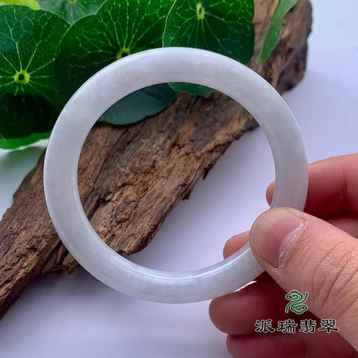 派瑞翡翠 翡翠手镯 糯种 白色 商品图0