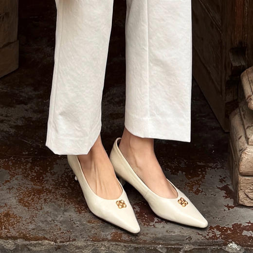 【预售7天】良木礼牛皮低跟鞋（1784） 商品图2