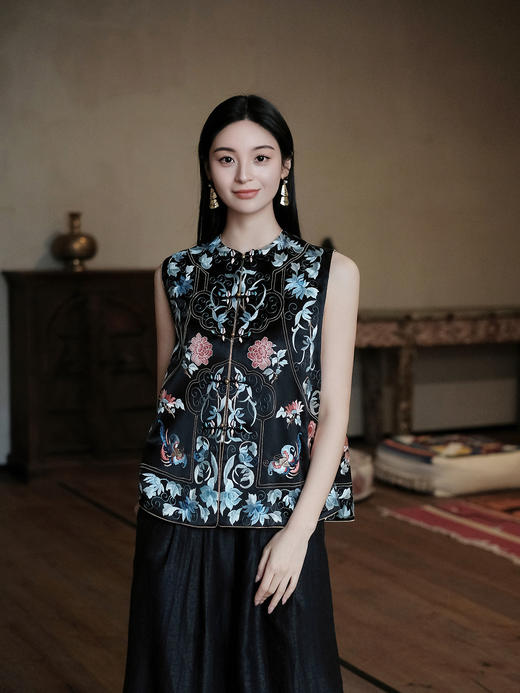 盛唐牡丹盛奢系列 | 三蓝绣重缎真丝马甲 商品图0