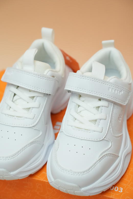 简约百搭运动小白鞋6880 商品图1