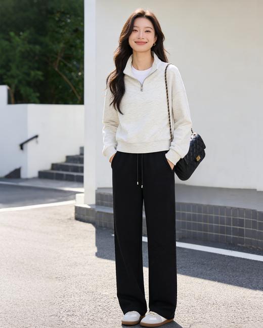 预售 臣禾	【半开襟拉链卫衣】短款落肩休闲运动上衣	9261050275 商品图5