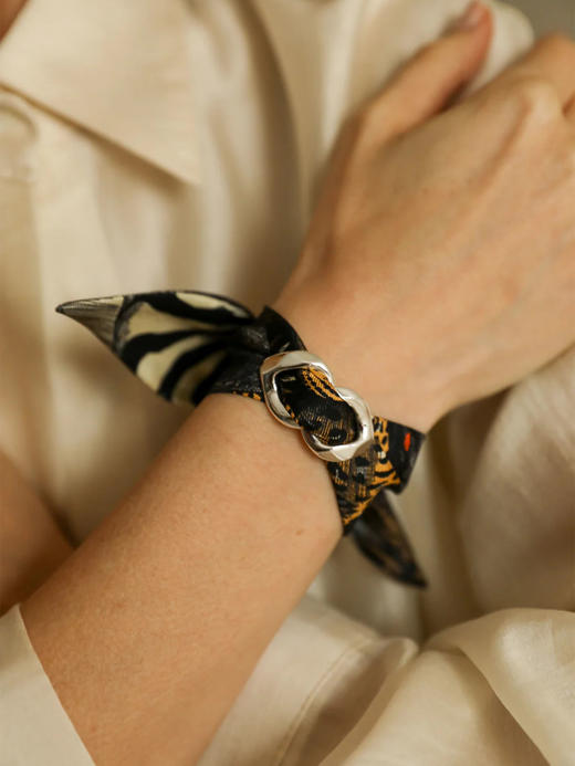 订购8周到｜AN-NEE-Décembre Argent-幻境旷野 4cm 丝巾手镯［法国设计师］ 商品图1