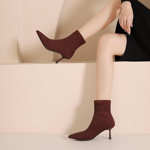 westory冬季优雅烫钻细高跟百搭短靴包腿弹力短靴W24DS84901 商品图8