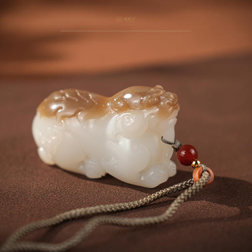 【赤背衔宝】羊脂白玉挂件 商品图0