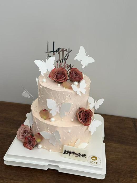 纯白蝴蝶卡布奇诺双层蛋糕 商品图2