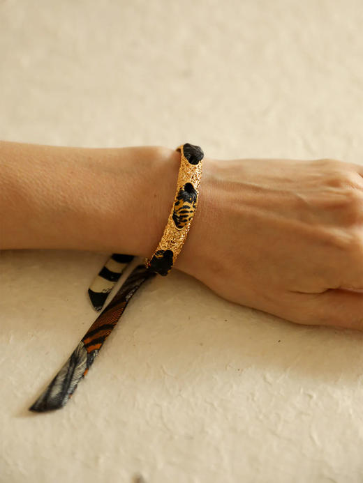 订购8周到｜AN-NEE-Queen-幻境旷野 1cm 丝巾手镯［法国设计师］ 商品图2