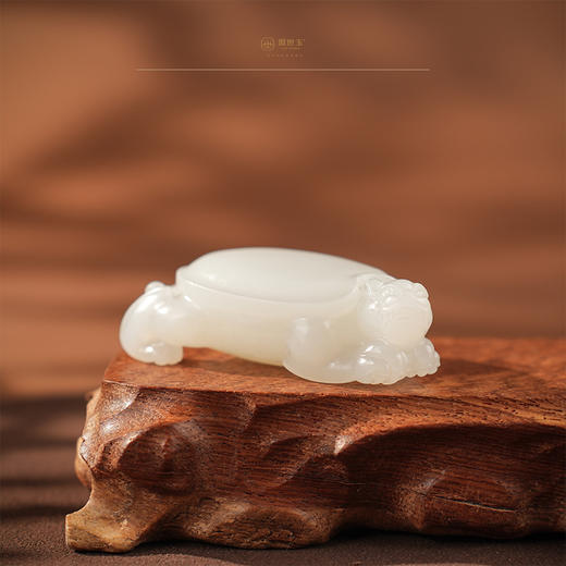 「玄玑承禄」羊脂白玉玄武把件 商品图1