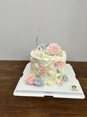 唯美韩式裱花蛋糕