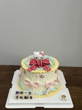 Hello Kitty蝴蝶结缤纷蛋糕