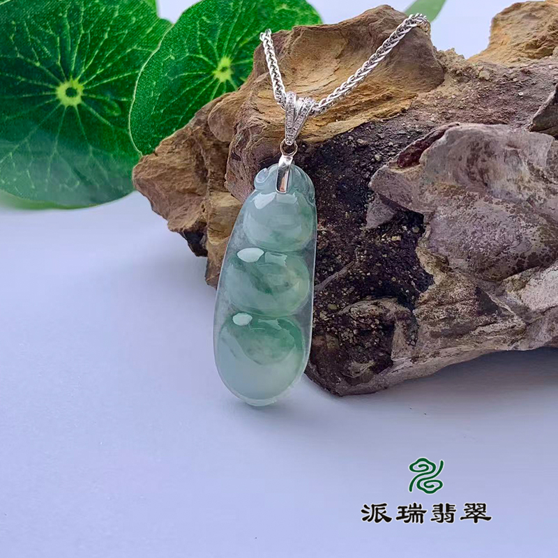 派瑞翡翠 18k金翡翠吊坠 冰种 飘花