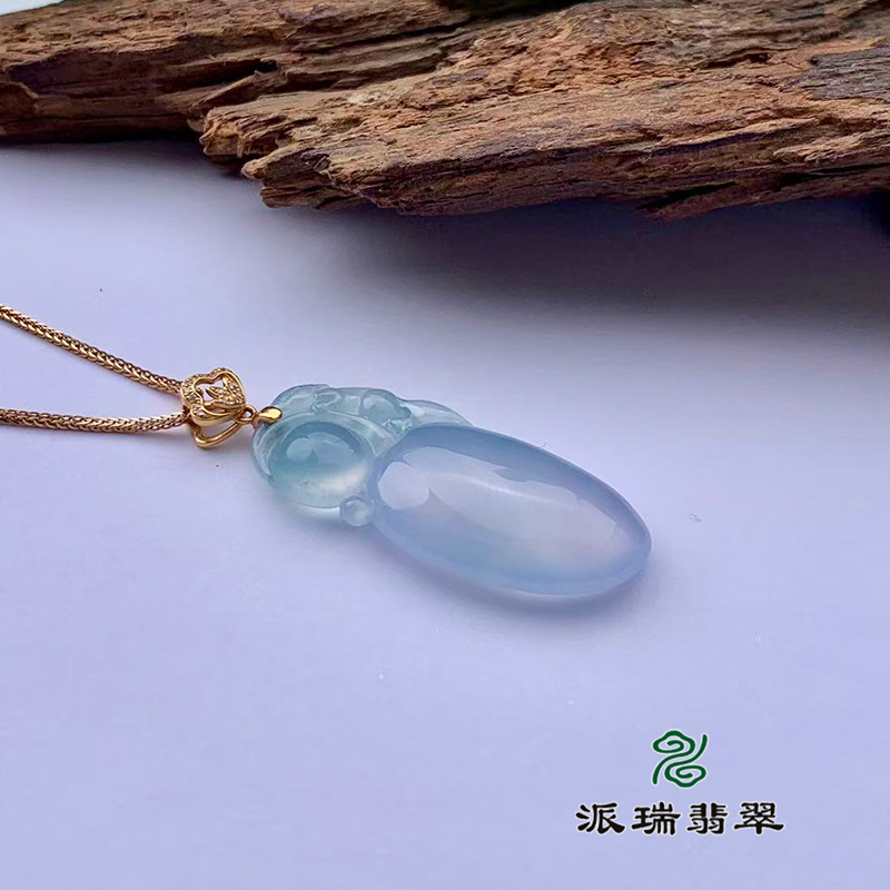 派瑞翡翠 18k金翡翠吊坠 冰种 无色
