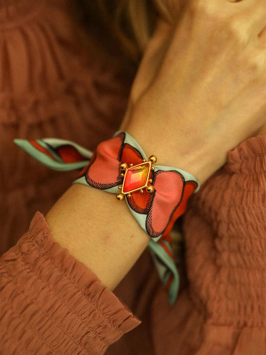 订购8周到｜AN-NEE-Circus Rose-律动节拍 4cm 丝巾手镯［法国设计师］ 商品图0
