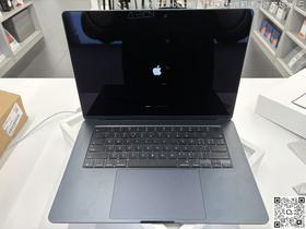 【门店样品】2️⃣号15 英寸 MacBook Air Apple M4芯片店铺同步在售，库存更新可能不及时看中直接扫码联系店内销售。