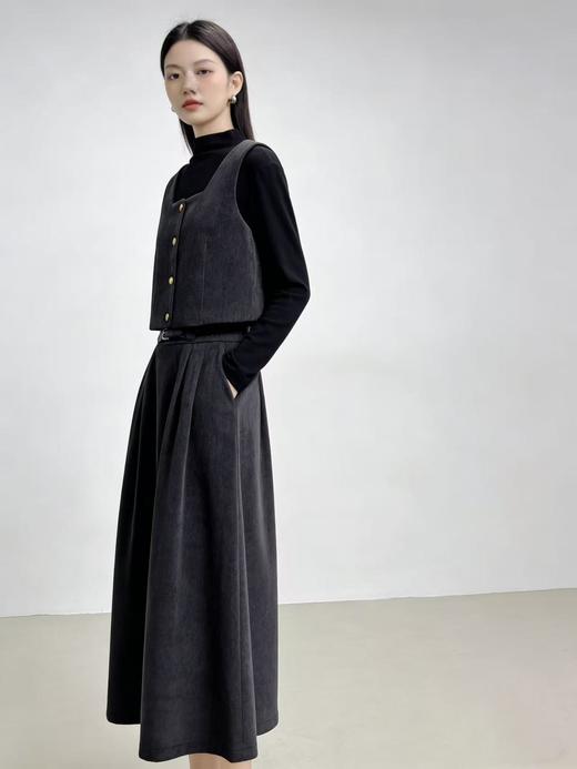 418良粉节|2026 活动爆款 活动爆款～【自营】衣周期～（三件套）Q78雪尼尔马甲➕半高领打底衫➕半身裙套装-喜出 商品图4